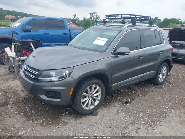 Продажа на аукционе авто 2017 Volkswagen Tiguan 2.0t Wolfsburg Edition, vin: WVGRV7AX0HK031211, номер лота: 44955055