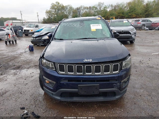 2019 Jeep Compass Latitude Fwd მანქანა იყიდება აუქციონზე, vin: 3C4NJCBB1KT636242, აუქციონის ნომერი: 44955079