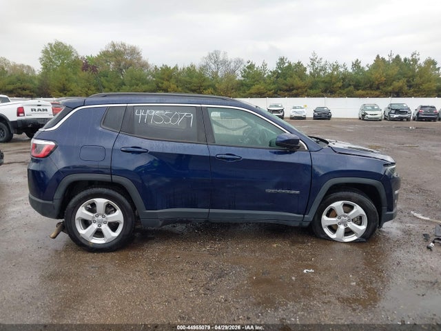 2019 Jeep Compass Latitude Fwd მანქანა იყიდება აუქციონზე, vin: 3C4NJCBB1KT636242, აუქციონის ნომერი: 44955079