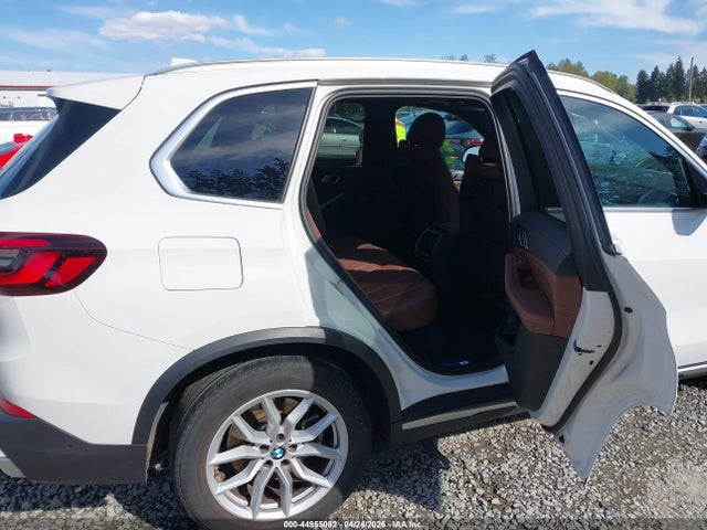 Продаж на аукціоні авто 2022 Bmw X5 Xdrive40i, vin: 5UXCR6C03N9M31337, номер лоту: 44955082
