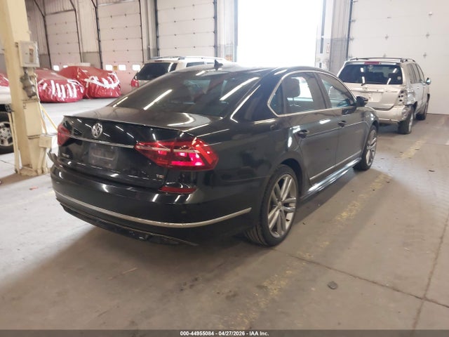 44955084 :رقم المزاد ، 1VWDT7A35HC016440 vin ، 2017 Volkswagen Passat 1.8t R-line مزاد بيع