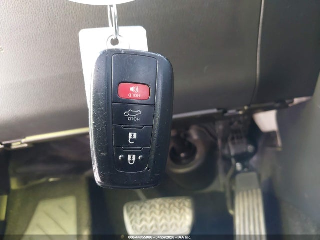 Продажа на аукционе авто 2019 Toyota Rav4 Limited, vin: JTMY1RFV1KD015268, номер лота: 44955086