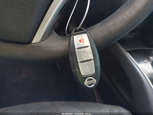 44955097 :رقم المزاد ، 5N1AT2MT8FC903267 vin ، 2015 Nissan Rogue Sv مزاد بيع