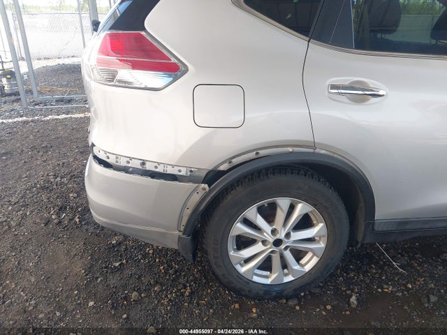 44955097 :رقم المزاد ، 5N1AT2MT8FC903267 vin ، 2015 Nissan Rogue Sv مزاد بيع