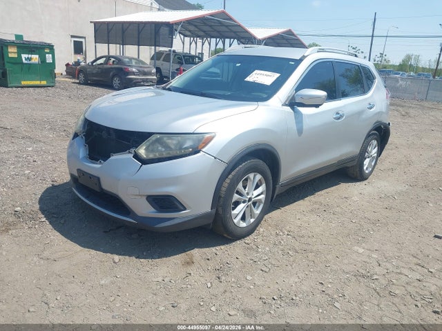 44955097 :رقم المزاد ، 5N1AT2MT8FC903267 vin ، 2015 Nissan Rogue Sv مزاد بيع