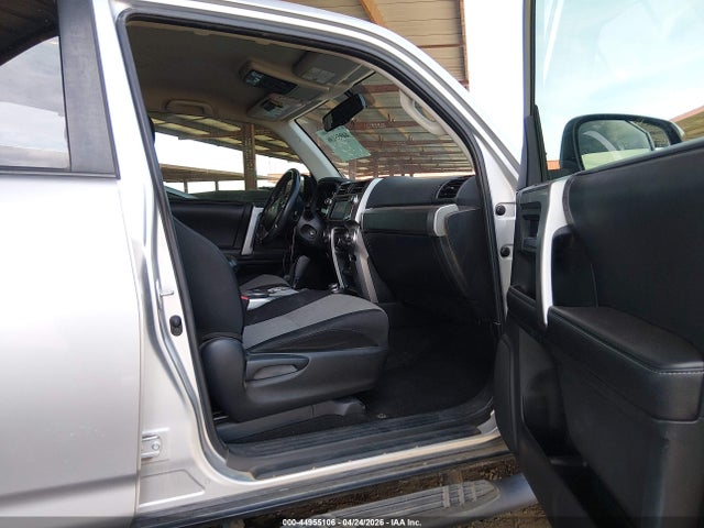 JTEBU5JRXG5280851 Toyota 4RUNNER SR5