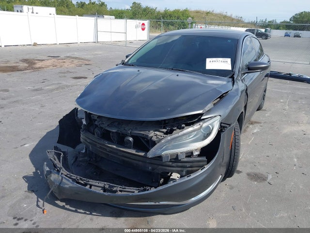 44955108 :رقم المزاد ، 1C3CCCAB2FN596153 vin ، 2015 Chrysler 200 Limited مزاد بيع