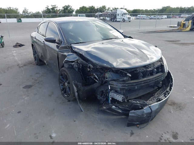 44955108 :رقم المزاد ، 1C3CCCAB2FN596153 vin ، 2015 Chrysler 200 Limited مزاد بيع