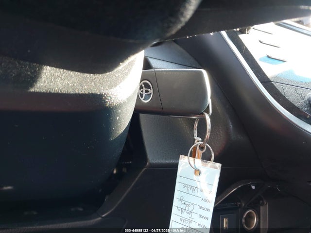 2020 Toyota Camry Le მანქანა იყიდება აუქციონზე, vin: 4T1C11AK8LU343390, აუქციონის ნომერი: 44955132