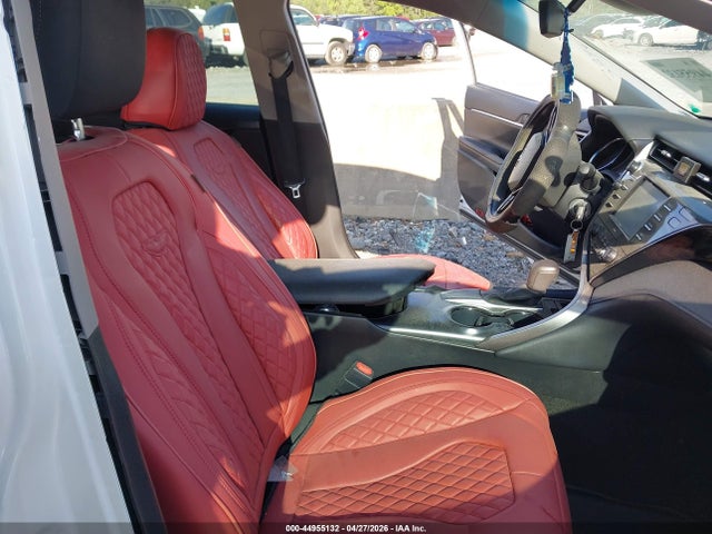 2020 Toyota Camry Le მანქანა იყიდება აუქციონზე, vin: 4T1C11AK8LU343390, აუქციონის ნომერი: 44955132