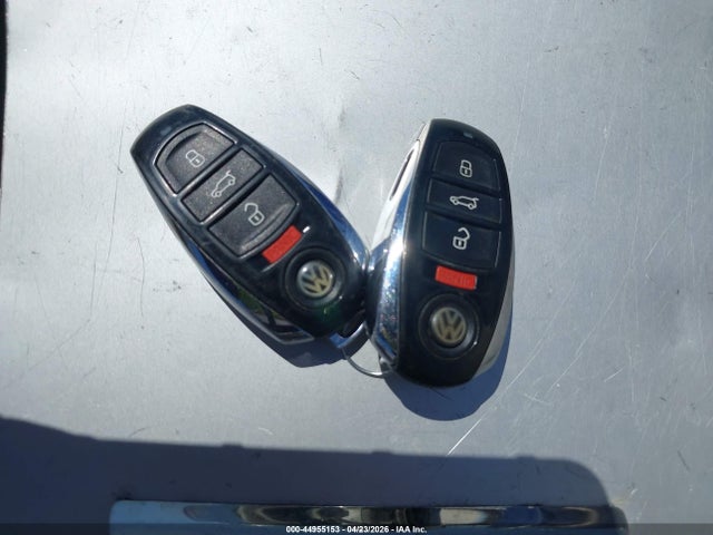2012 Volkswagen Touareg Tdi Lux მანქანა იყიდება აუქციონზე, vin: WVGEK9BP7CD007910, აუქციონის ნომერი: 44955153