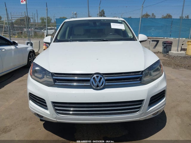 2012 Volkswagen Touareg Tdi Lux მანქანა იყიდება აუქციონზე, vin: WVGEK9BP7CD007910, აუქციონის ნომერი: 44955153