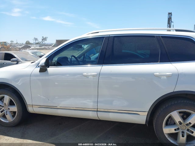 2012 Volkswagen Touareg Tdi Lux მანქანა იყიდება აუქციონზე, vin: WVGEK9BP7CD007910, აუქციონის ნომერი: 44955153