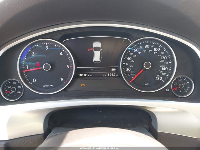 2012 Volkswagen Touareg Tdi Lux მანქანა იყიდება აუქციონზე, vin: WVGEK9BP7CD007910, აუქციონის ნომერი: 44955153
