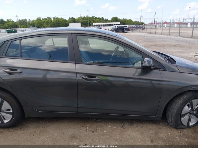 Продаж на аукціоні авто 2021 Hyundai Ioniq Hybrid Blue, vin: KMHC65LC1MU261517, номер лоту: 44955168