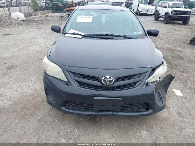 Продажа на аукционе авто 2011 Toyota Corolla Le, vin: 2T1BU4EE6BC641770, номер лота: 44955178