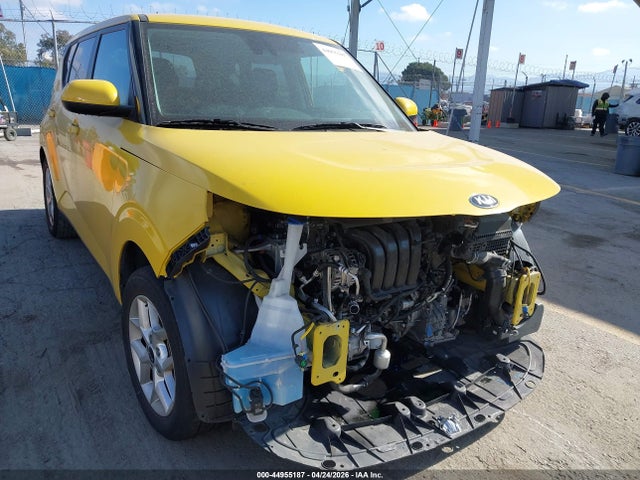2020 Kia Soul S მანქანა იყიდება აუქციონზე, vin: KNDJ23AU7L7122822, აუქციონის ნომერი: 44955187