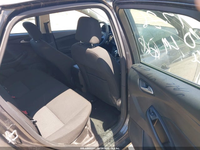 44955201 :رقم المزاد ، 1FADP3F21GL250711 vin ، 2016 Ford Focus Se مزاد بيع