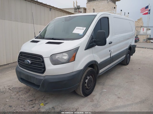 1FTYR1YM1HKA81595 Ford Transit-250