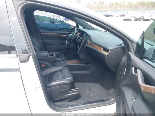 Продаж на аукціоні авто 2020 Tesla Model X, vin: 5YJXCAE29LF232625, номер лоту: 44955238