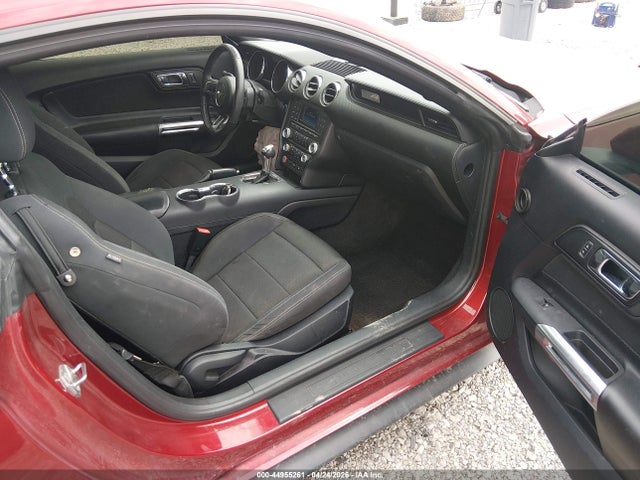 Продаж на аукціоні авто 2015 Ford Mustang V6, vin: 1FA6P8AM1F5321777, номер лоту: 44955261