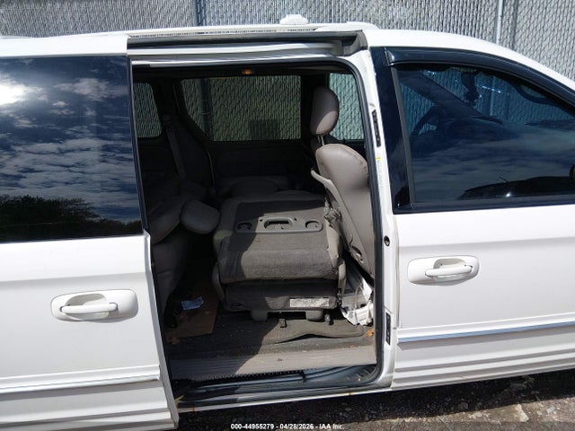 Продажа на аукционе авто 2003 Chrysler Town & Country Limited, vin: 2C8GP64L73R231343, номер лота: 44955279