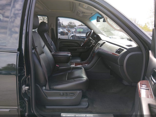 Продаж на аукціоні авто 2013 Cadillac Escalade Premium, vin: 1GYS4CEF3DR104473, номер лоту: 44955303