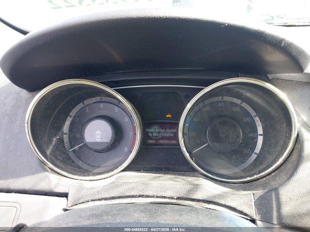44955322 :رقم المزاد ، 5NPEC4AC8CH442299 vin ، 2012 Hyundai Sonata Se مزاد بيع