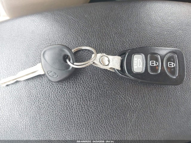 Продаж на аукціоні авто 2013 Hyundai Elantra Gls/limited, vin: KMHDH4AE6DU485010, номер лоту: 44955332