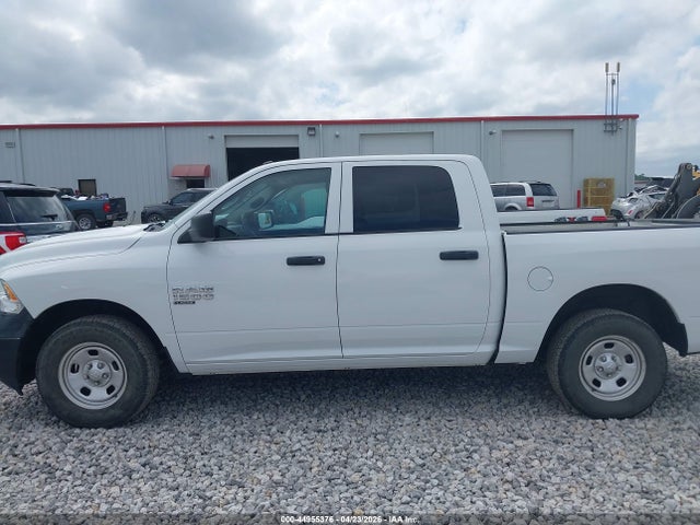3C6RR7KG6MG663937 RAM 1500 Classic Tradesman 4x4 5&#039;7 Box