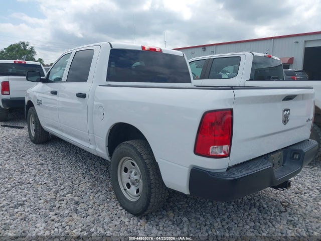 3C6RR7KG6MG663937 RAM 1500 Classic Tradesman 4x4 5&#039;7 Box