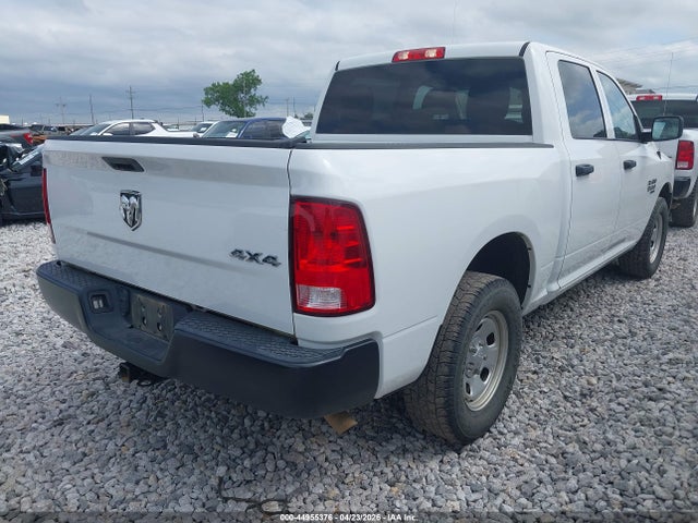 3C6RR7KG6MG663937 RAM 1500 Classic Tradesman 4x4 5&#039;7 Box