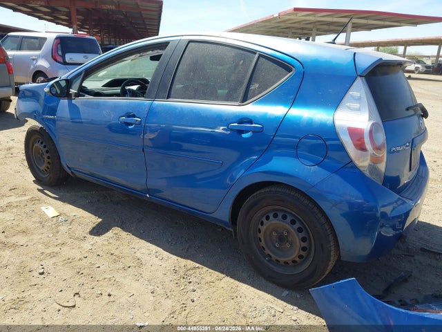 Продажа на аукционе авто 2012 Toyota Prius C Two, vin: JTDKDTB34C1517533, номер лота: 44955391
