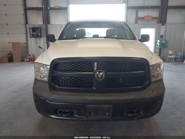 Продажа на аукционе авто 2019 Ram 1500 Classic Tradesman  4x4 6'4 Box, vin: 1C6RR7FG3KS645539, номер лота: 44955402