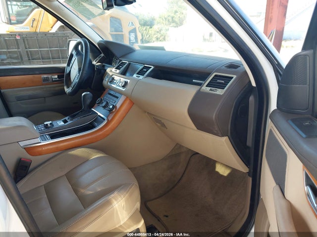 Продаж на аукціоні авто 2011 Land Rover Range Rover Sport Hse, vin: SALSK2D48BA272247, номер лоту: 44955413