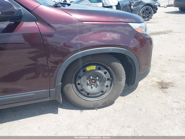 44955423 :رقم المزاد ، 5XYKT4A62FG622788 vin ، 2015 Kia Sorento Lx مزاد بيع
