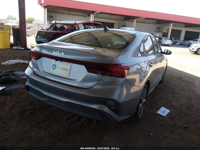 2022 Kia Forte Lxs მანქანა იყიდება აუქციონზე, vin: 3KPF24AD5NE426469, აუქციონის ნომერი: 44955436