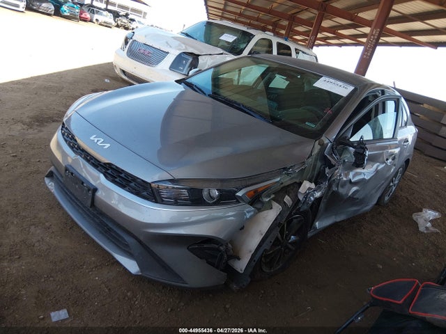 2022 Kia Forte Lxs მანქანა იყიდება აუქციონზე, vin: 3KPF24AD5NE426469, აუქციონის ნომერი: 44955436