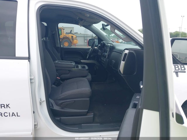 44955441 :رقم المزاد ، 3GCPCREC3JG407739 vin ، 2018 Chevrolet Silverado 1500 1lt مزاد بيع