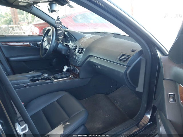 44955457 :رقم المزاد ، WDDGF8BB1BR148754 vin ، 2011 Mercedes-benz C 300 Luxury 4matic/sport 4matic مزاد بيع