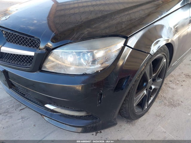 44955457 :رقم المزاد ، WDDGF8BB1BR148754 vin ، 2011 Mercedes-benz C 300 Luxury 4matic/sport 4matic مزاد بيع
