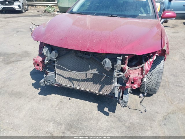 44955486 :رقم المزاد ، 4T1B11HK8JU582386 vin ، 2018 Toyota Camry Se مزاد بيع