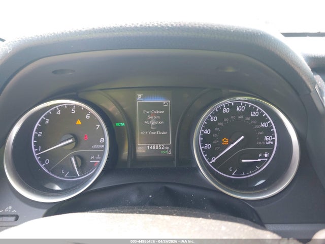 44955486 :رقم المزاد ، 4T1B11HK8JU582386 vin ، 2018 Toyota Camry Se مزاد بيع