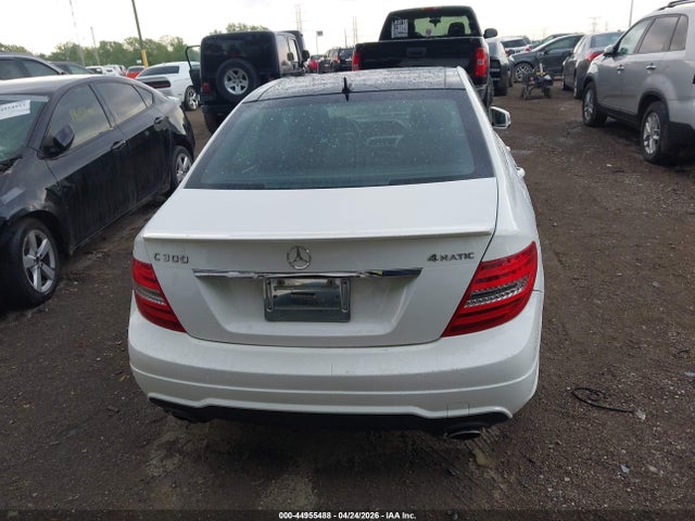 Продаж на аукціоні авто 2014 Mercedes-benz C 300 Sport 4matic, vin: WDDGF8AB7EA952240, номер лоту: 44955488