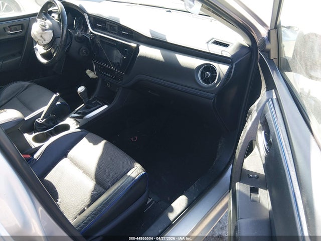44955504 :رقم المزاد ، 5YFBURHE8HP613986 vin ، 2017 Toyota Corolla Se مزاد بيع
