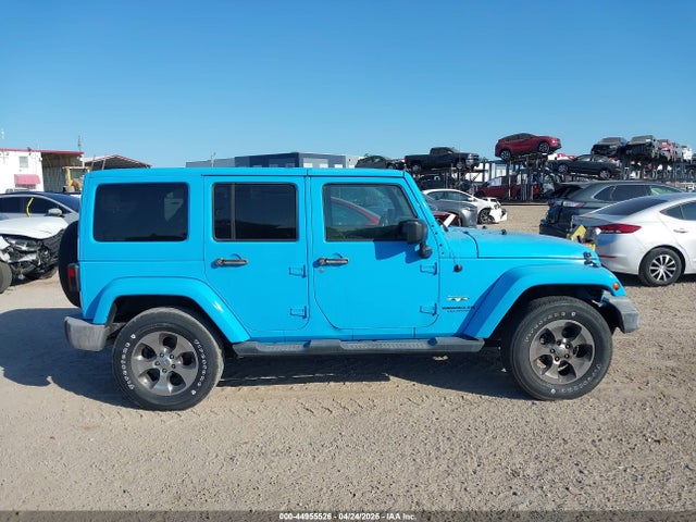 2017 Jeep Wrangler Unlimited Sahara 4x4 მანქანა იყიდება აუქციონზე, vin: 1C4BJWEG2HL589254, აუქციონის ნომერი: 44955526