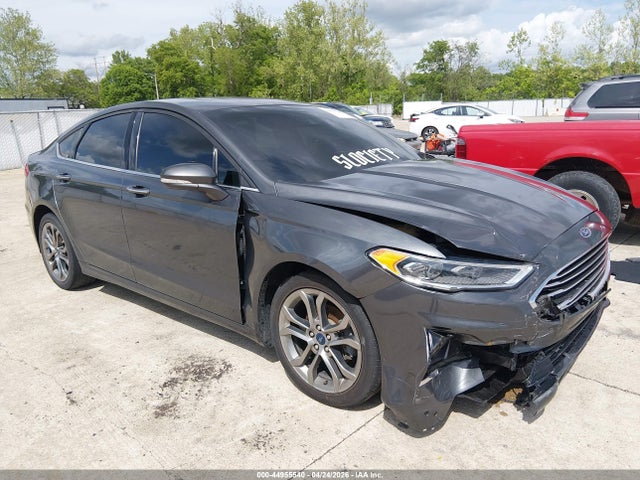 44955540 :رقم المزاد ، 3FA6P0CD1LR133736 vin ، 2020 Ford Fusion Sel مزاد بيع