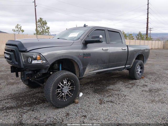44955553 :رقم المزاد ، 3C6UR5DL4HG780639 vin ، 2017 Ram 2500 مزاد بيع