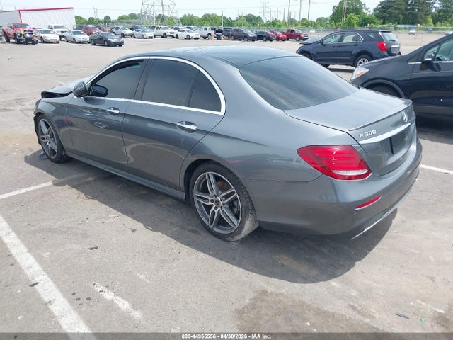 Aukcja sprzedaży 2019 Mercedes-benz E 300, vin: WDDZF4JBXKA493847, numer aukcji: 44955556