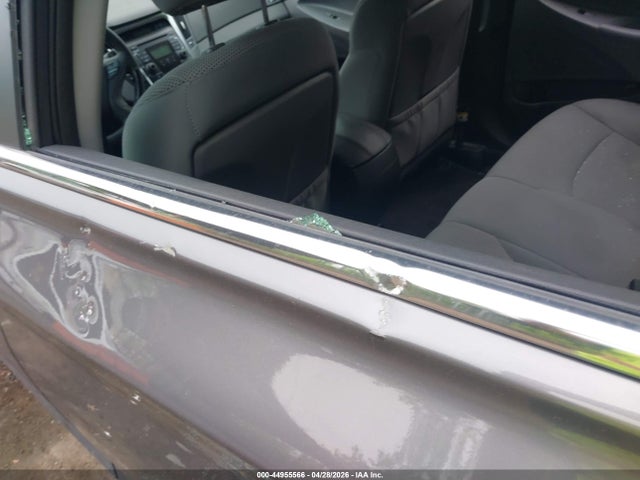 2011 Hyundai Sonata Gls მანქანა იყიდება აუქციონზე, vin: 5NPEB4AC8BH256585, აუქციონის ნომერი: 44955566